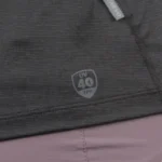 Remera_Comechinon_2025_uv40_habano_hombre