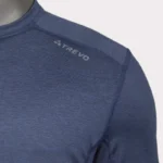 Remera_Comechinon_2025_uv40_habano_hombre