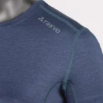 Remera_Comechinon_2025_uv40_verdenoche_mujer